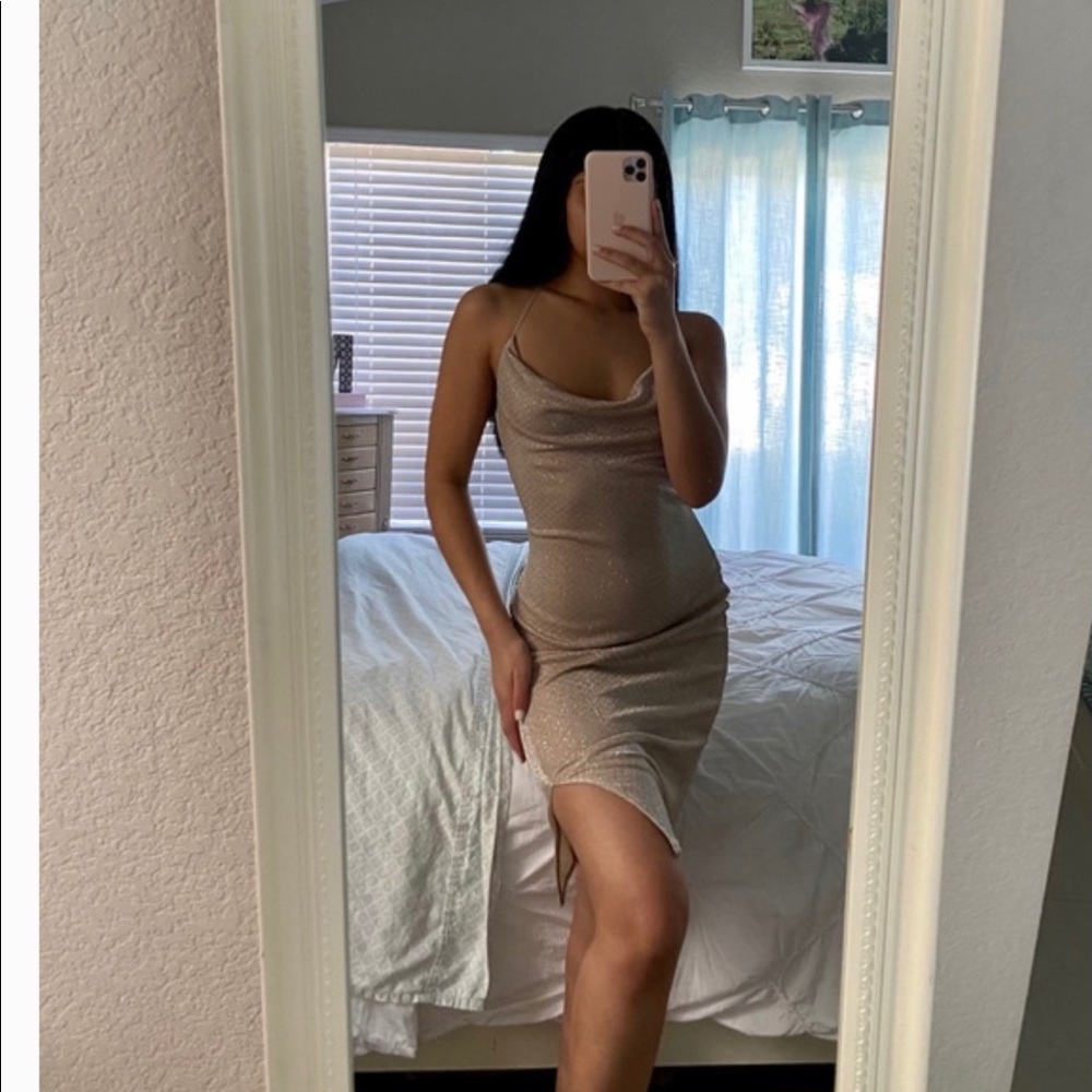 GUESS XS Champagne Sparkling Dress